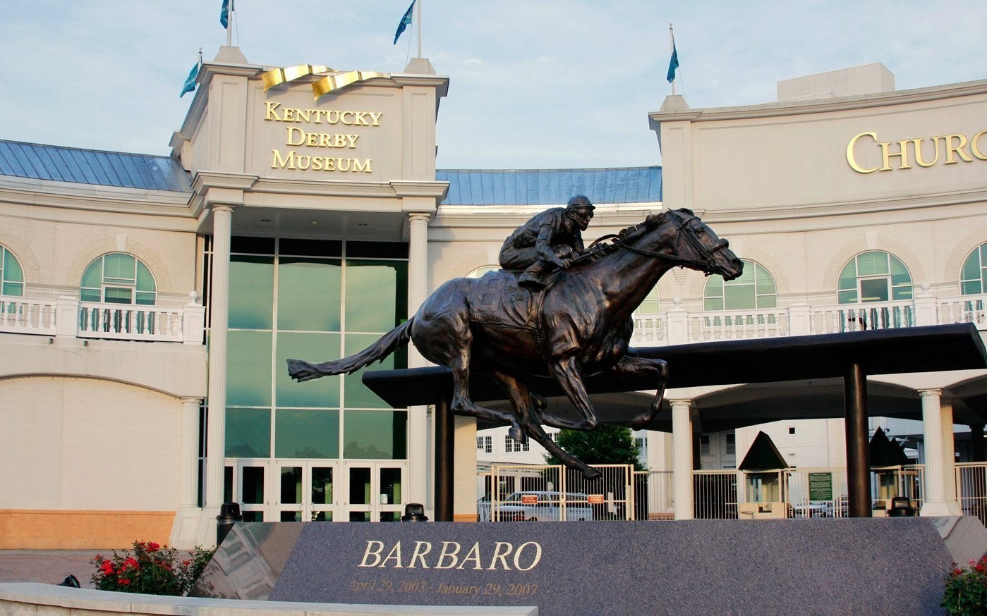 Kentucky Derby Museum Invites Media to Unveil of American Pharoah Triple Crown Banner, Witness Screen Resolution Test of New “The Greatest Race” Production