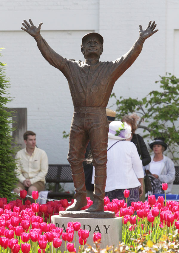 Pat Day Statue