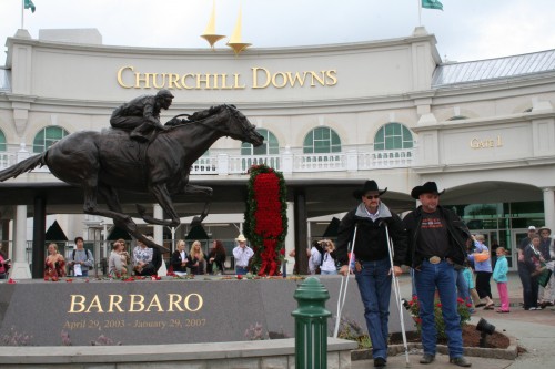 Mine That Bird's Rose Garland at the Barbaro Statue Today
